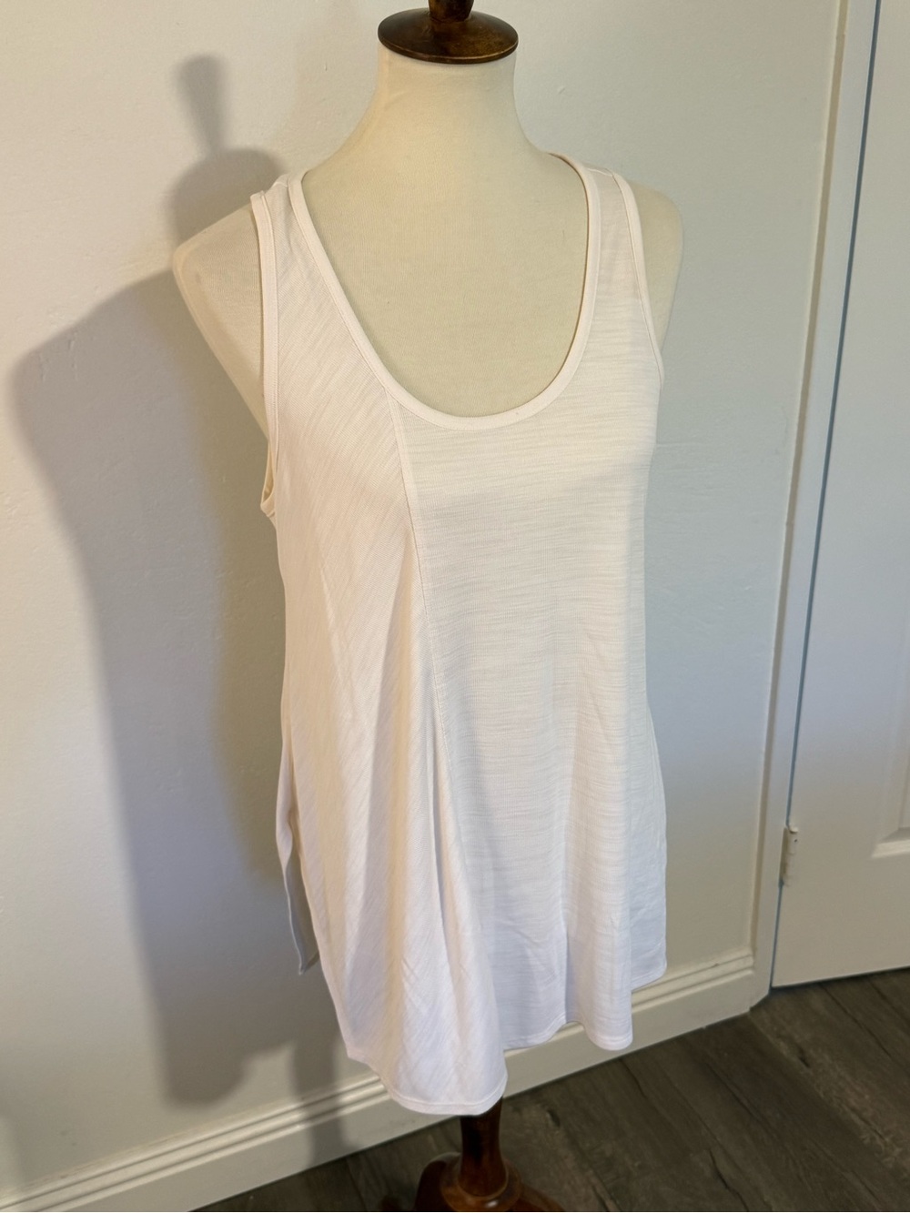 Athleta White Scoop Neck Tank